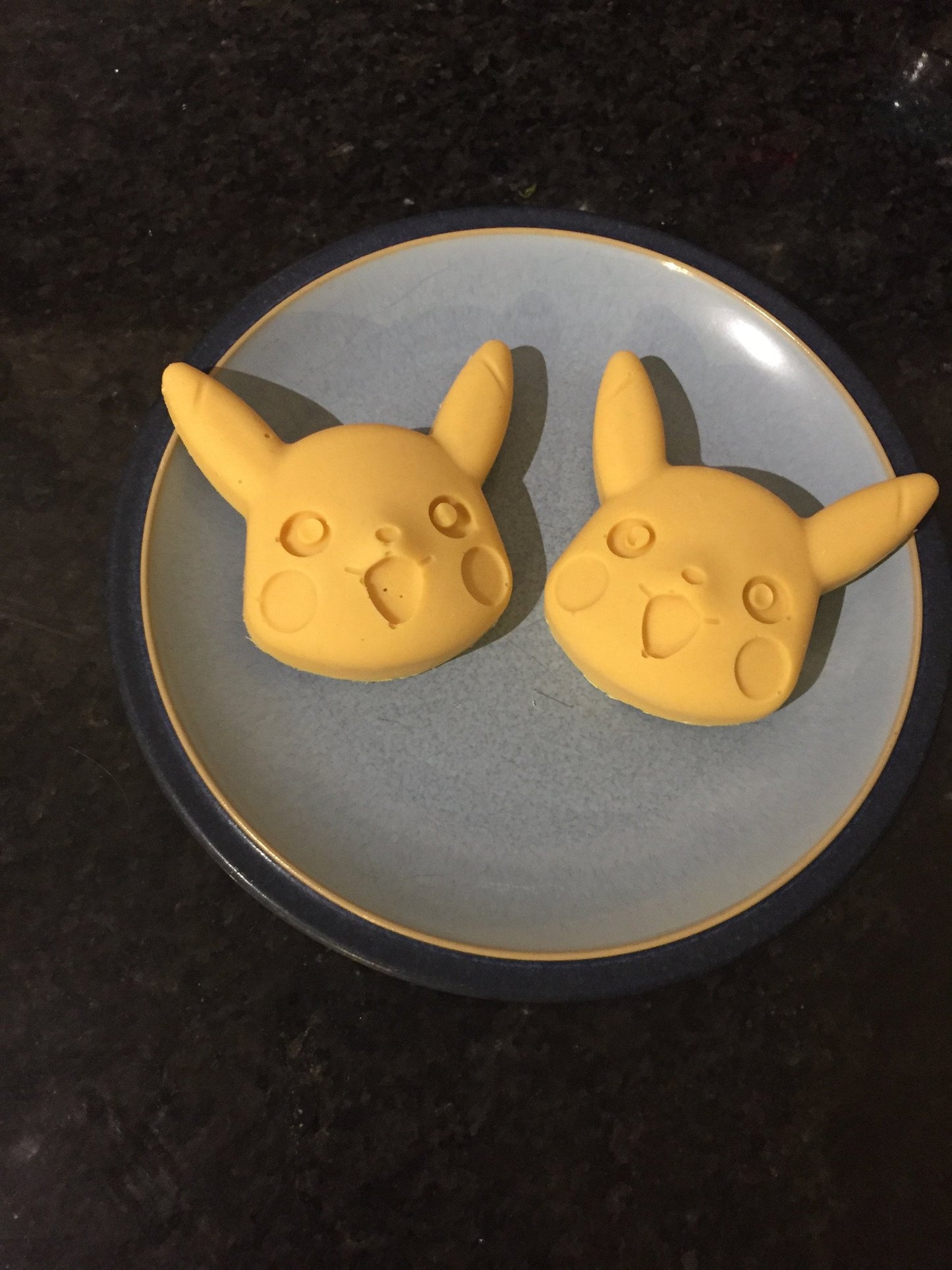 MoldyfunUSA Pikachu silicone baking mold
